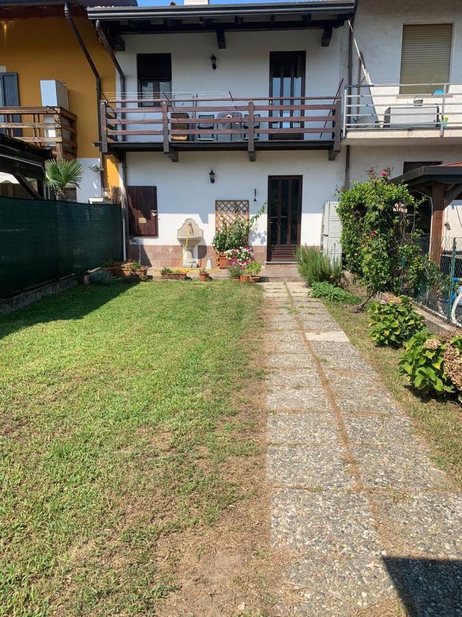 Maison Diletta Castelletto sopra Ticino Bagian luar foto